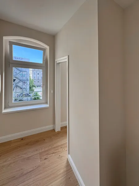 Moderne 2-Zimmer-Wohnung mit Parkett & Fußbodenheizung in gefragter Kiezlage — photo 1